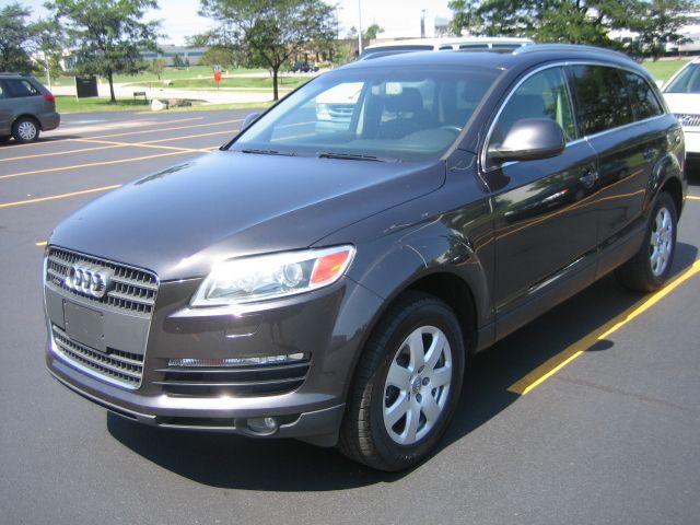 2007 Audi Q7 3.6L Quattro Premium