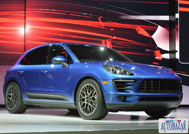 2015 Porsche Macan S/Turbo