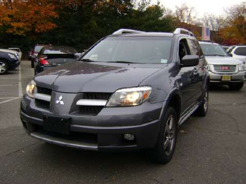 2006 Mitsubishi Outlander SE